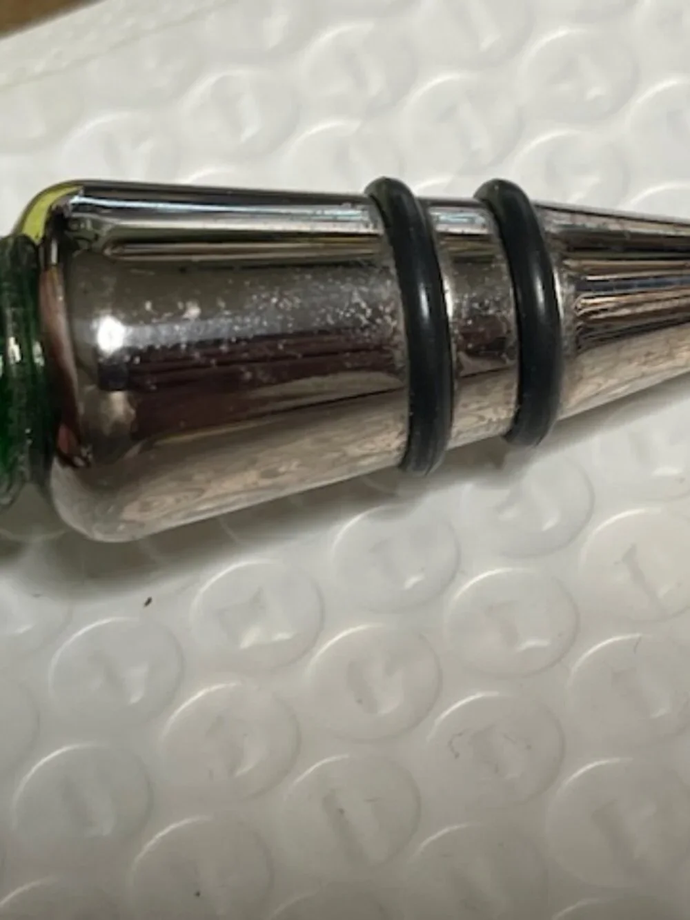 VTG Handmade Murano style Wine Bottle Stopper Green Glass Floral Metal End 4